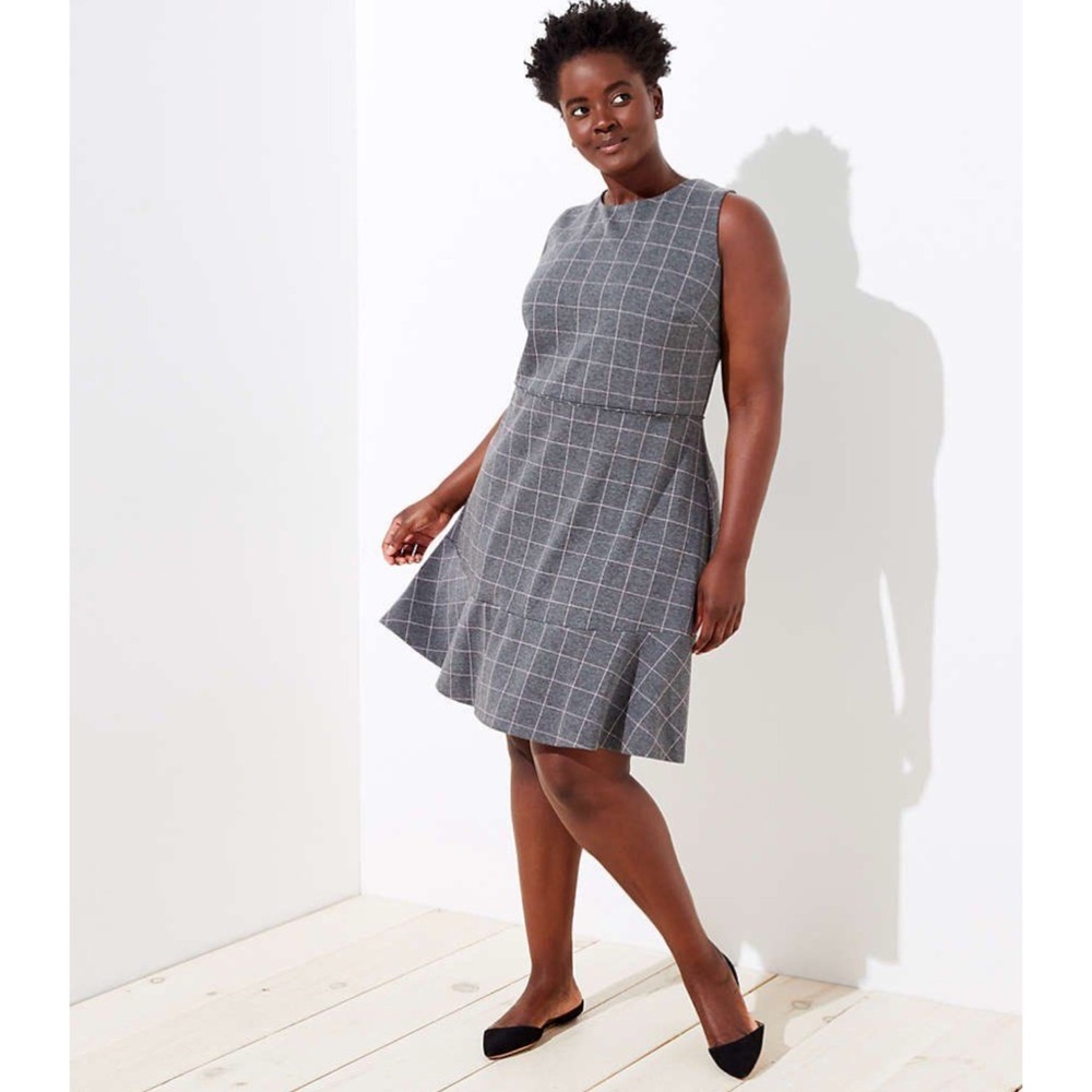 Ann Taylor Loft Windowpane Shift Dress Ruffled Stretch Sleeveless Gray Size 20